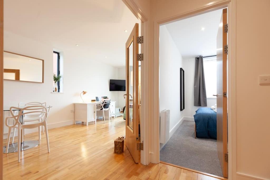 Oxfordshire Living - The Tolkien Apartment - อ็อกซ์ฟอร์ด ภายนอก รูปภาพ
