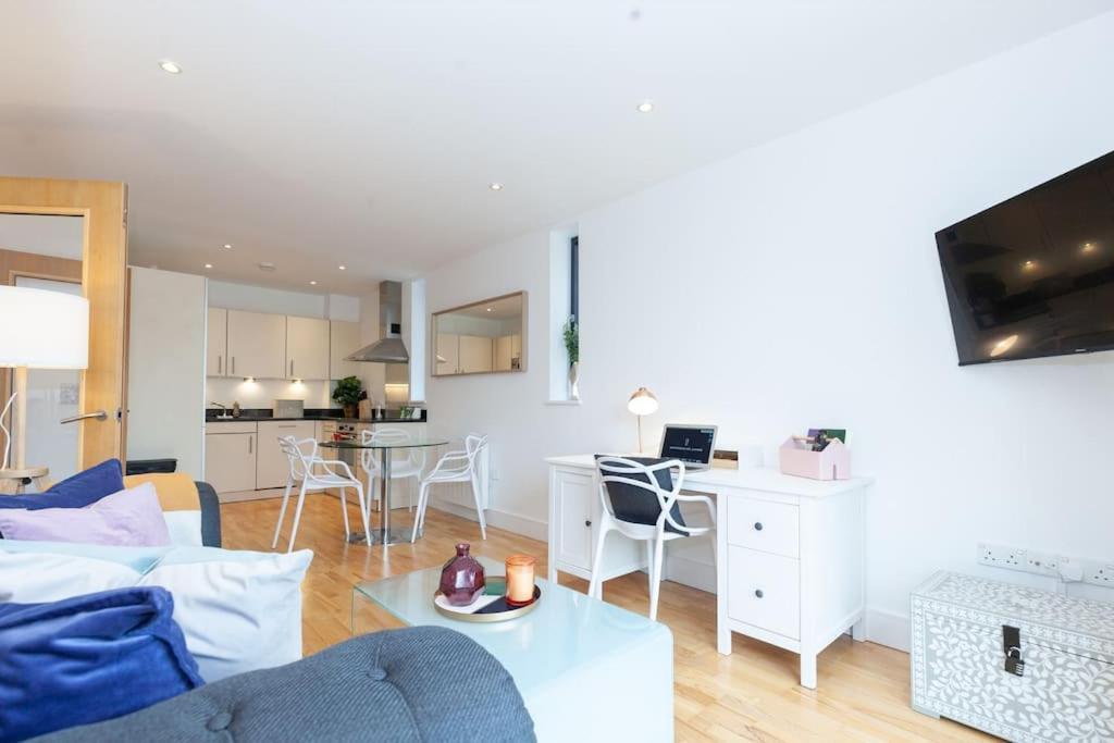 Oxfordshire Living - The Tolkien Apartment - อ็อกซ์ฟอร์ด ภายนอก รูปภาพ