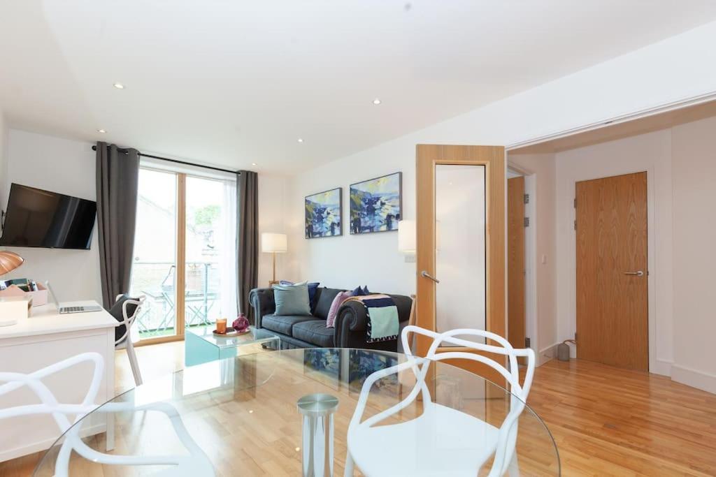 Oxfordshire Living - The Tolkien Apartment - อ็อกซ์ฟอร์ด ภายนอก รูปภาพ