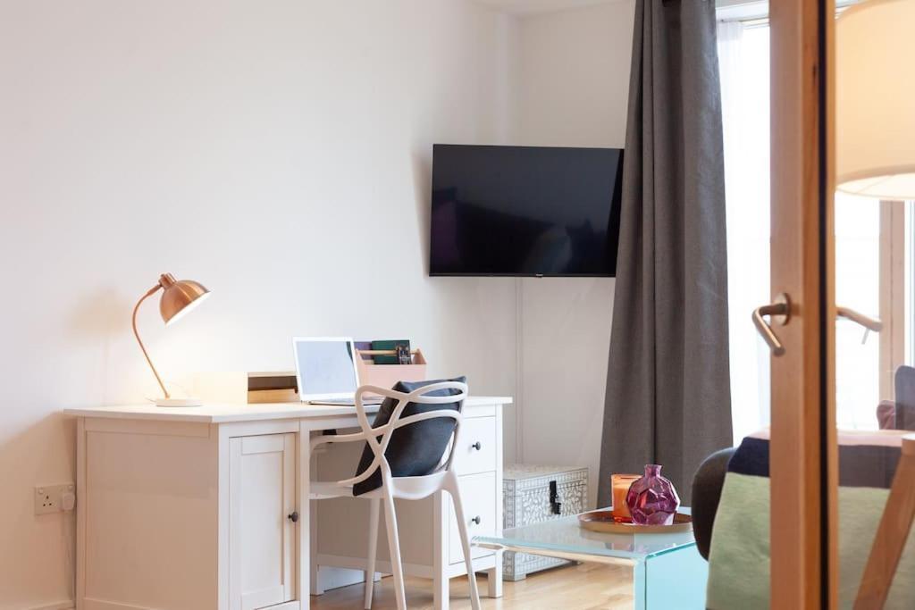 Oxfordshire Living - The Tolkien Apartment - อ็อกซ์ฟอร์ด ภายนอก รูปภาพ